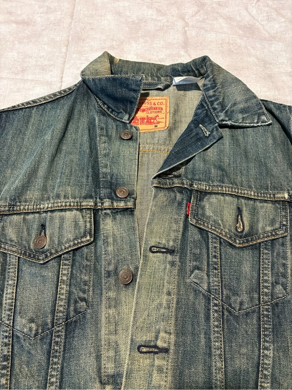 Levi's Men's Washed Green Denim Trucker Jacket - Picture 2 of 4